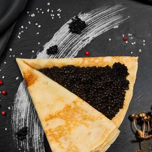 Блин Барский с черной икрой