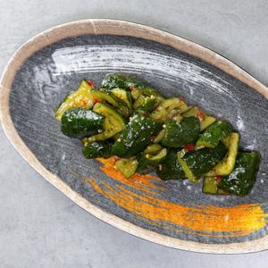 Битые огурцы РАМЕН