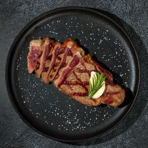 Стейк Стриплойн на развес