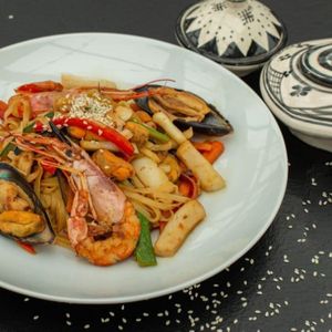 Лапша медфуна с морепродуктами