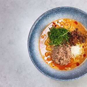 Тантамен рамен кунжутный Пряный фарш из говядины