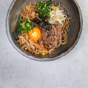 Мазесоба, пряный фарш из говядины